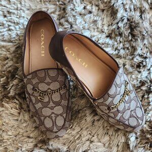 Hanna Loafer In Signature Jacquard